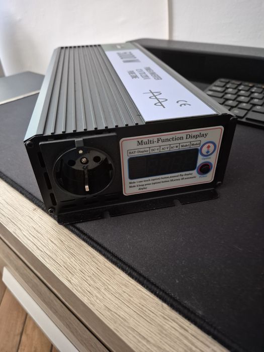 Invertor de 5000w ca nou.