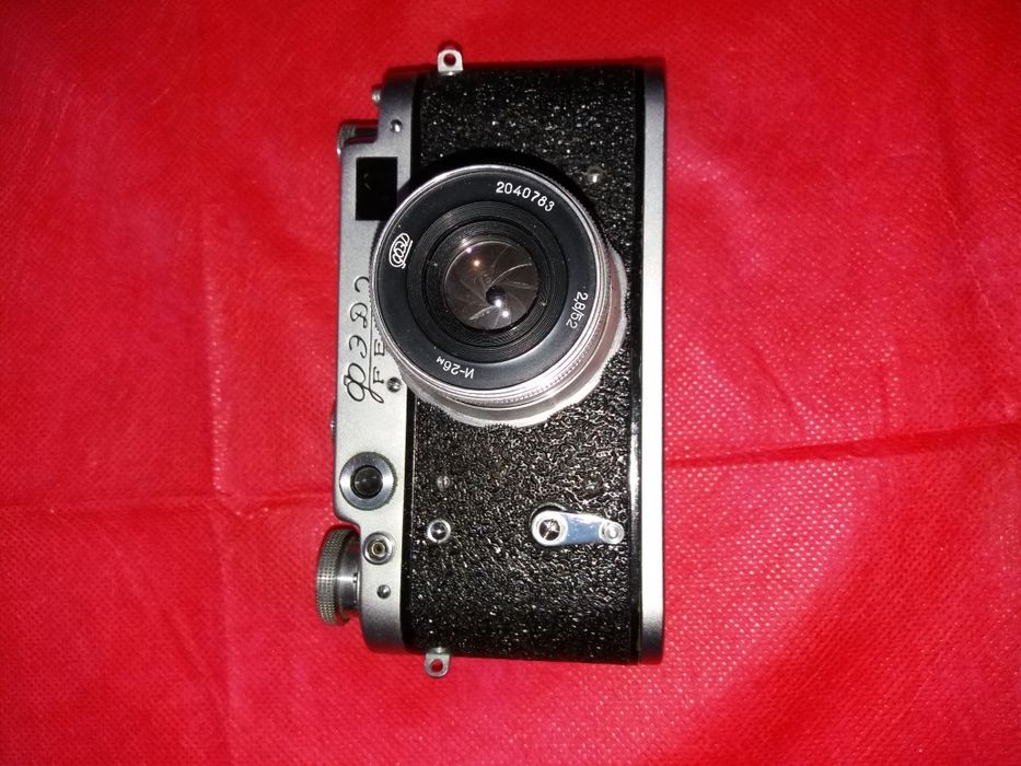 Продам фотоапарат ФЕД-2