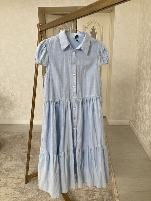 Красивое легкое платье