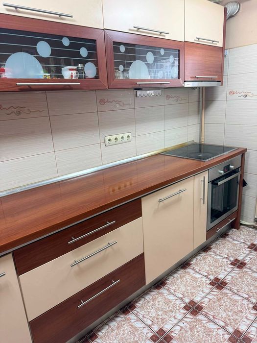 Mobilă bucătărie 370 cm + cuptor + plită + hotă + chiuvetă