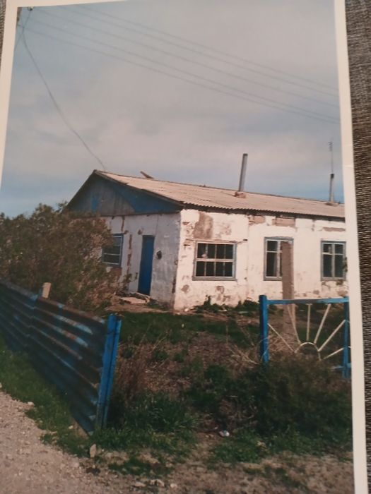Дом в селе на центральной улице