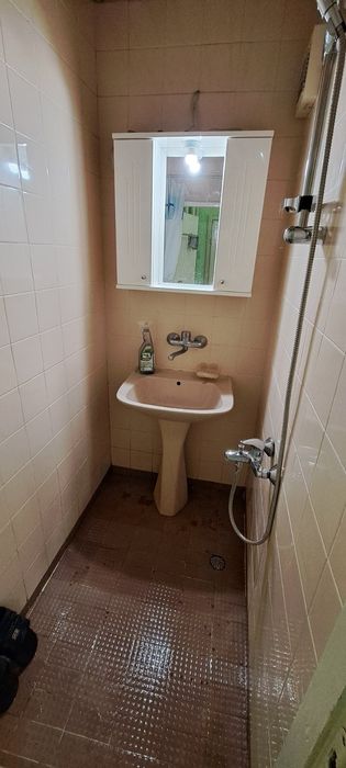 Двустаен апартамент, Хр. Смирненски