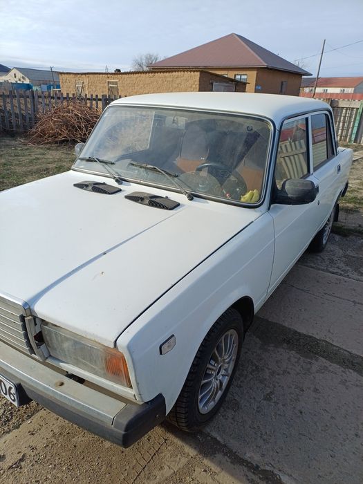 ВАЗ 21074 белый газ-бензин