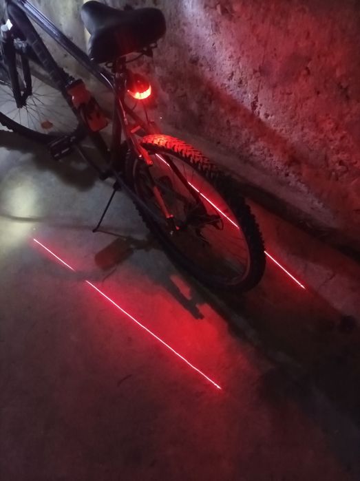 Различни модели презареждащи стопове за велосипеди