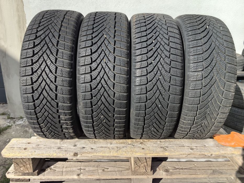 205/55/16 Фалкен ДОТ 2025 г - Като нови