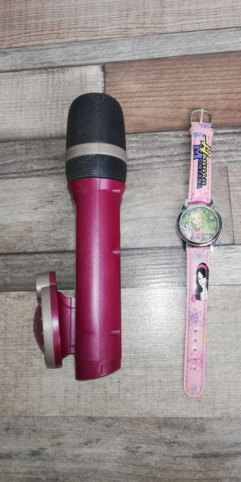 Ceas și microfon(Hannah Montana)