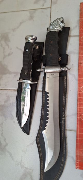 джобни ножки и ножове