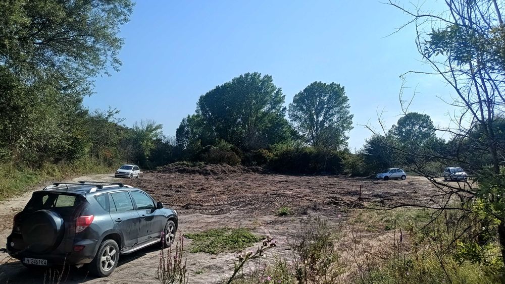 Продава се Парцел в Шумен, Център - 1000 кв.м за 20 €/кв.м - Снимка #8