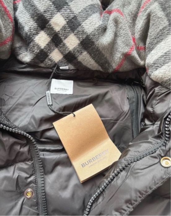 Geaca / Vesta Burberry Puffer (mărimi: S, M, L, XL, XXL) Negru Gri