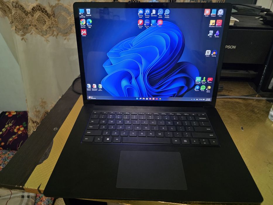 Windows Surface 4