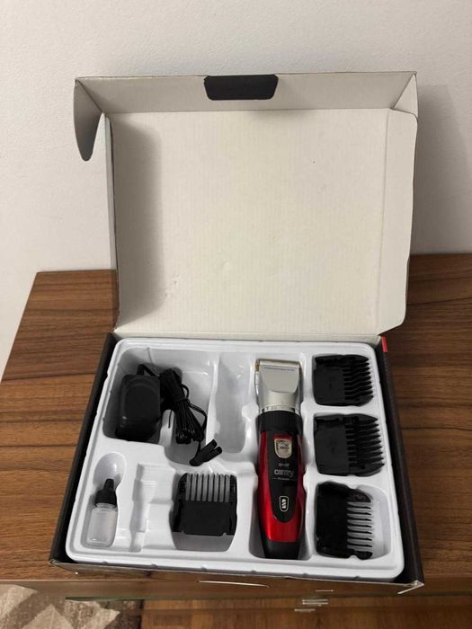 Masina de tuns pentru animale Camry CR 2821, cap titan, lame ceramice