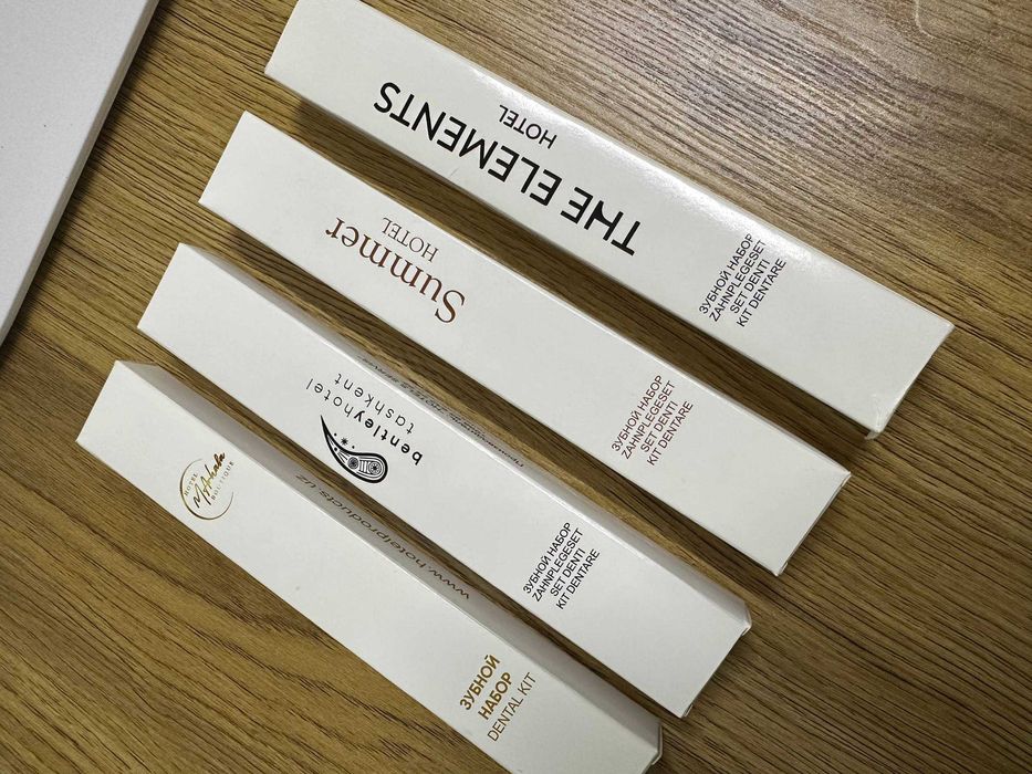 Зубной набор в коробке С БРЕНДОМ !