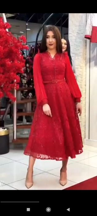 Yangi vecherniy kuylak juda ham chiroyli 36 razmer sotiladi Qizil rang