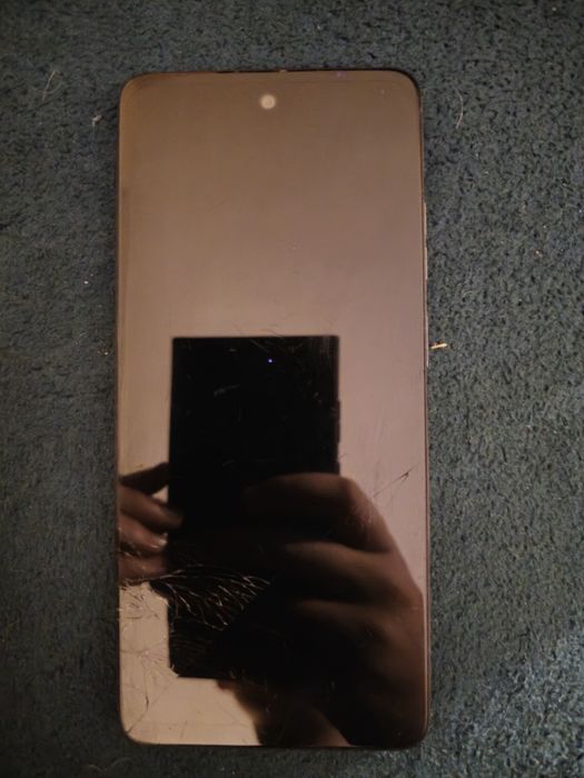 Продавам Motorola G04