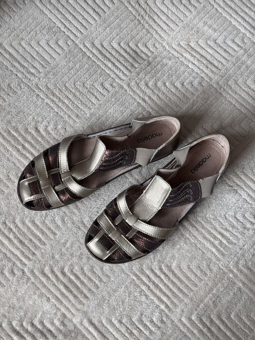 Туфли женские, кожа