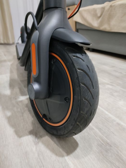 Электросамокат Ninebot
