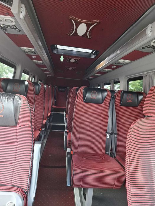 Microbuz Mercedes Sprinter 20 locuri