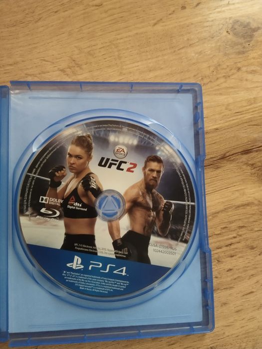 Продам UFC2 PS4 PS5