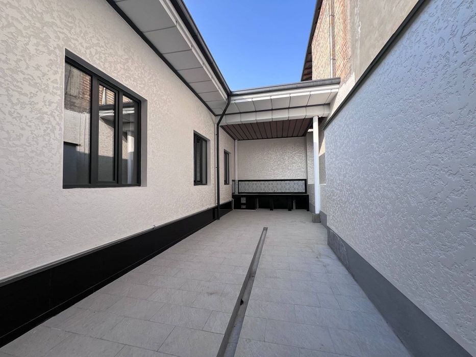 Уч кахрамон постидан кирганда Хожи ота махалласида 2,88 сотих 1 этаж