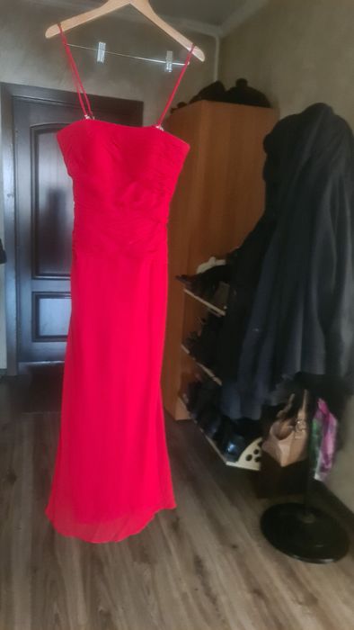 Платье вечернее,состояние отличное