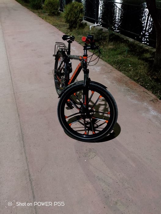 Holati zoʻr,kamchiligi yoʻq.