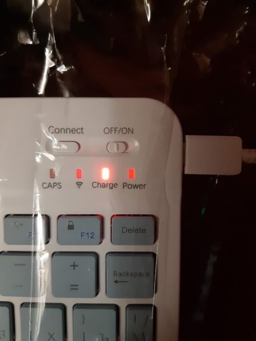 Беспроводная клавиатура