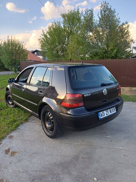Golf 4 1,6 16 v fiscal Ac servo geamuri radio cd mp3 fără rugina