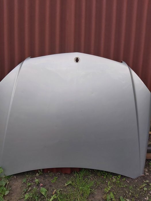 Преден капак Mercedes C220-W204