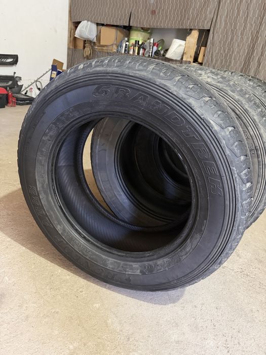 Продам комплект летние шины Dunlop