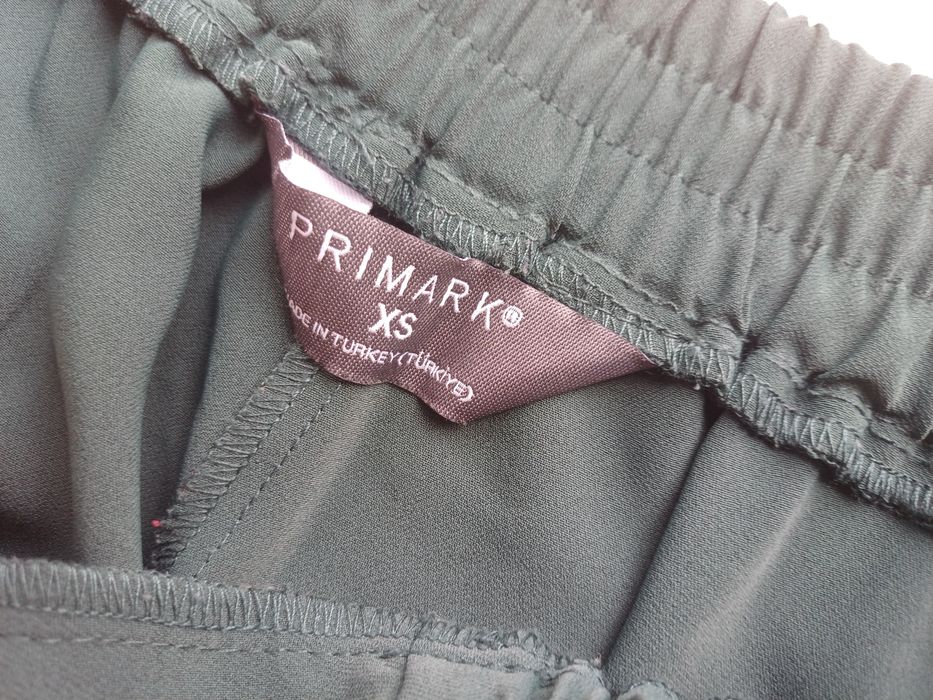 Pantaloni largi de femei perfecți de vară