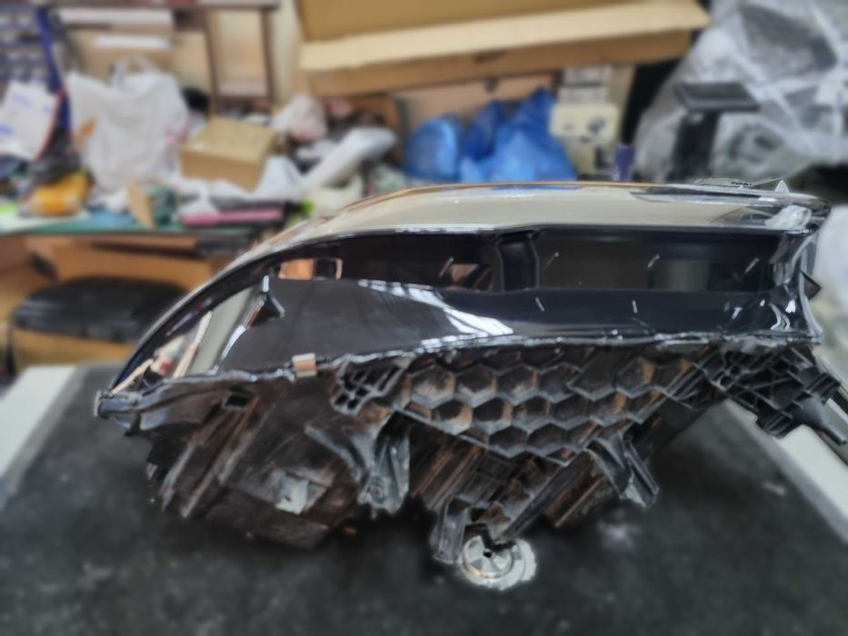 Десен фар BMW X5 G05 X6 G06 Laser desen far бмв х5 х6 г05 г06