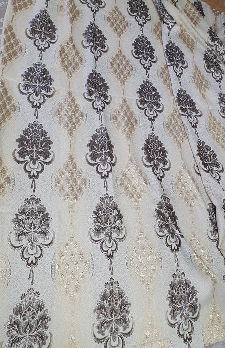 Продам красивые шторы, 3 штуки