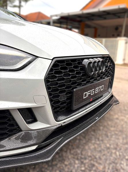 Рамки за номер Audi Sport табели