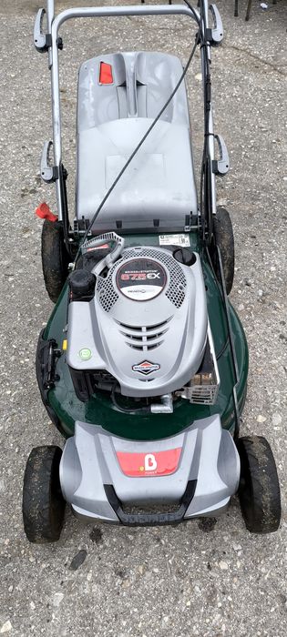 Бензинова самоходна косачка