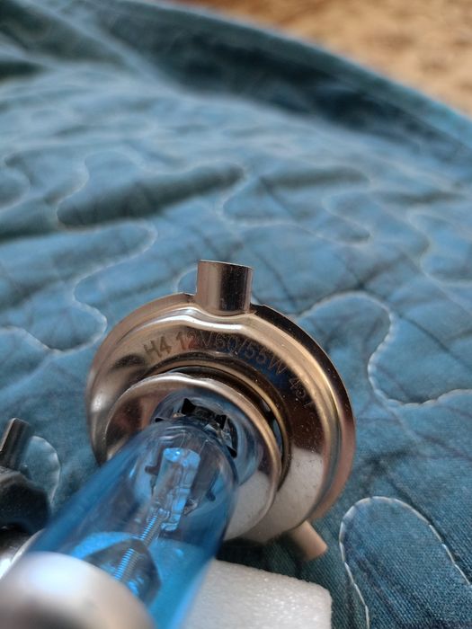 Лампочки ближний -дальний