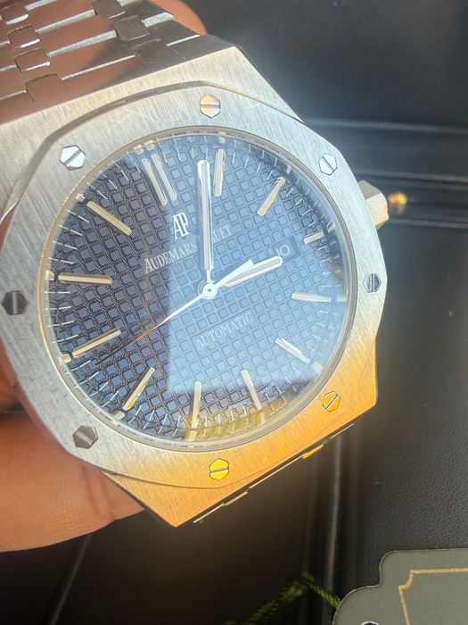 Часовник Audemars Piguet