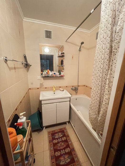 Продам 2 ком.кв.