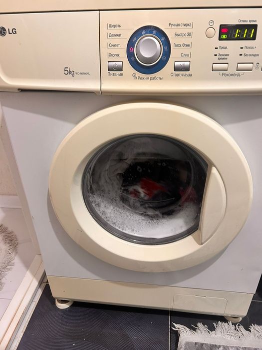 Продам стиральную машину