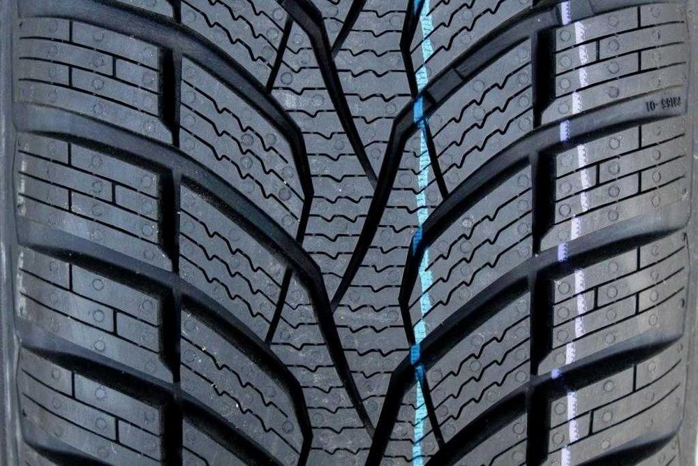 Anvelope iarna noi 185/65 R15 88H, Ceat, DOT 2025