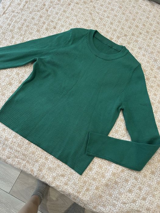 Футболка М размер и кофта