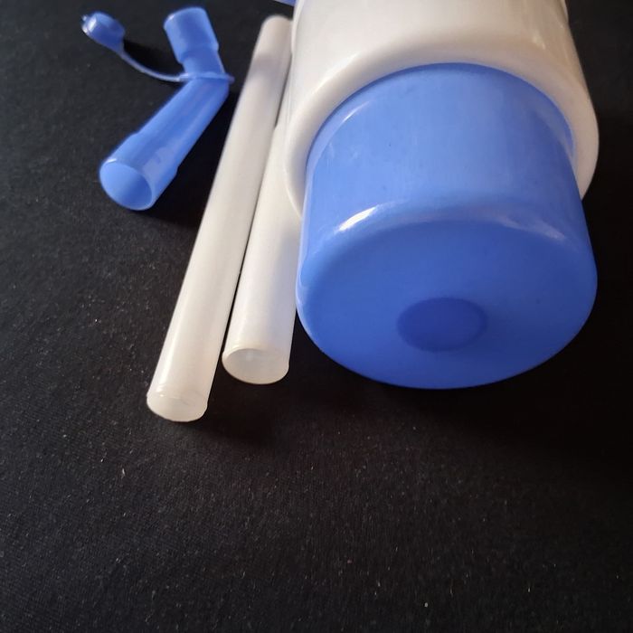 Ръчна помпа за вода, съвместима с PET бутилки