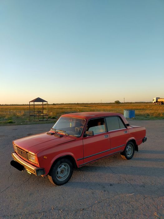 Продам_Ваз 2105.