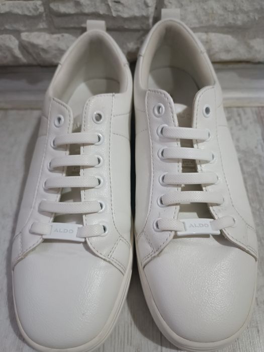 ALDO-бели сникърси.!