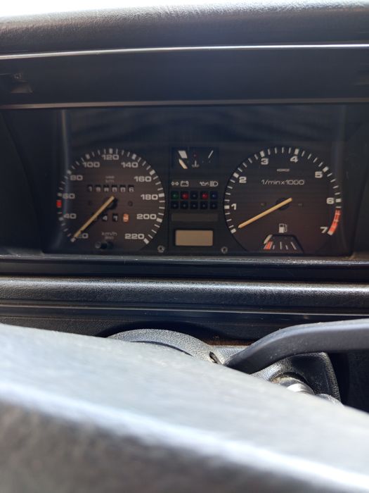 Продавам Голф2 1985г.