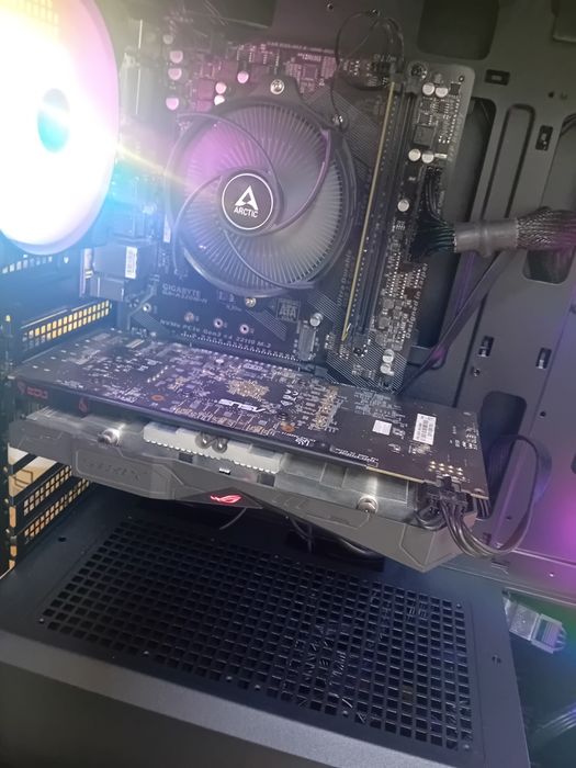 Геймърски компютър  Ryzen ssd 16gb ram