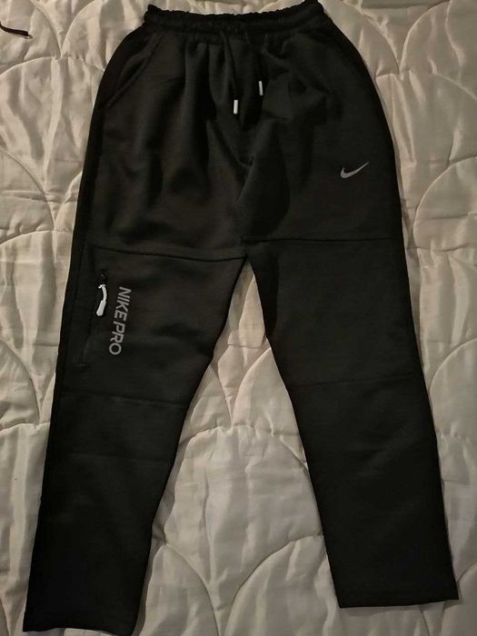 Мъжки  блузи и Долнища.