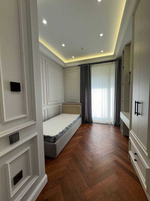 Срочно продаётся пентхаус в ЖК Oz Mahal, 4 комн,с авторским ремонтом