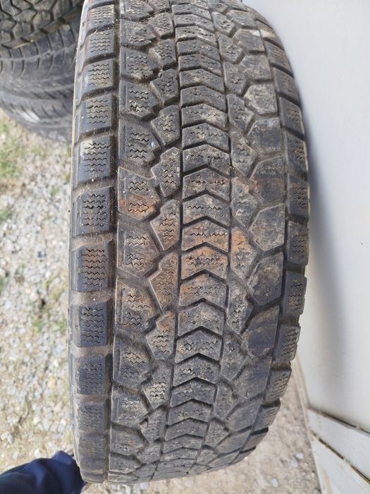 Шины б/у 2 шт. р.255/65/16