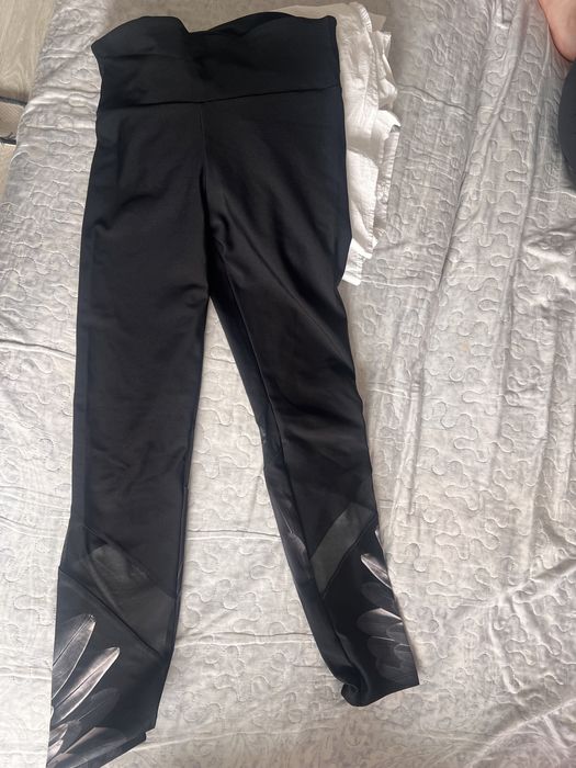 Отдам вещи дешево