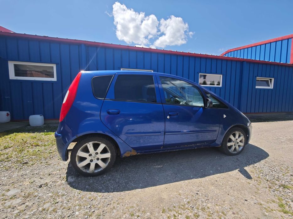 Vand Mitsubishi Colt, an fabricație 2006,  1.3 benzină